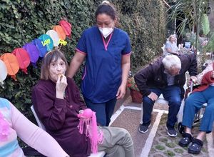 Residentes durante una actividad